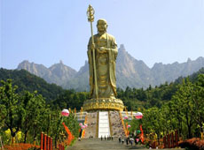 Splendid Bodhisattva Dizang Statue